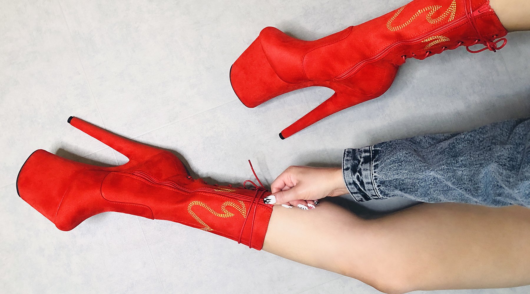 Hella Heels