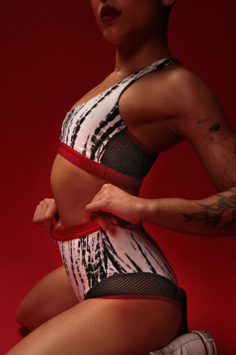 Rolling Alpha Top - Cherry/Zee-Rolling-Pole Junkie