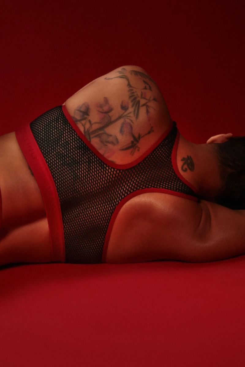 Rolling Alpha Top - Cherry/Zee-Rolling-Pole Junkie