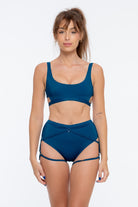 Nona Perkasa Angel Bottoms - Zenith-Nona Perkasa-Pole Junkie