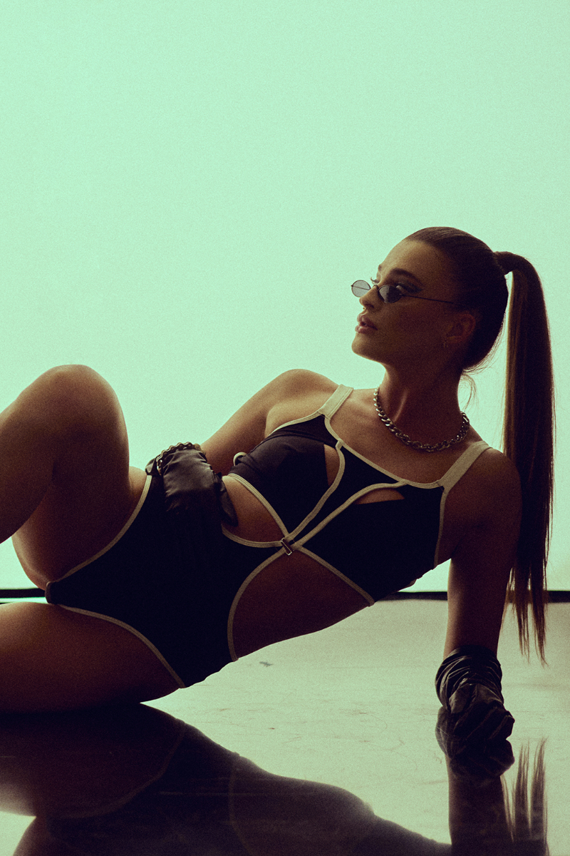 Hamade Activewear Scoop Neck - Black / White Binding-Hamade Activewear-Pole Junkie